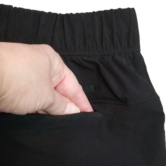 Adidas Aeroready Women's Black Lightweight Athletic Pants‎ Size Medium - Picture 9 of 14